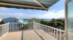 Holiday House by AvantStay | Oceanview, Steps to Beach