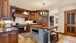 Keystone Alpine Haven by AvantStay | Mountain Retreat • Hot Tub | Near Keystone Resort + Trails