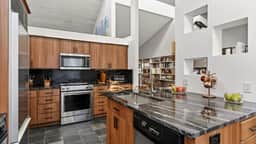 Aspen Grove by AvantStay | Cozy Mountain Retreat • Hot Tub Near Skiing + Hiking
