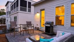 Southern Dreams on 30A by AvantStay | Pool + Outdoor Lounge + Golf Cart Access | Minutes to the Beach