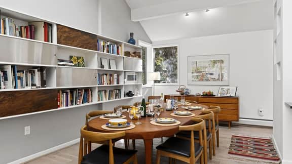 Aspen Grove by AvantStay | Cozy Mountain Retreat • Hot Tub Near Skiing + Hiking